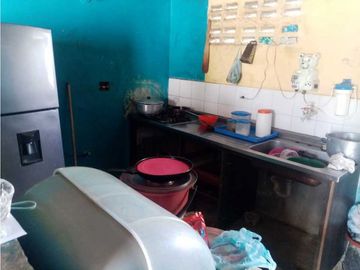 VENTA DE CASA EN EL BARRIO LOS ROBLES, MONTERIA