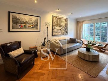 Estilo francés, espectacular casa en pleno Barrio el Golf