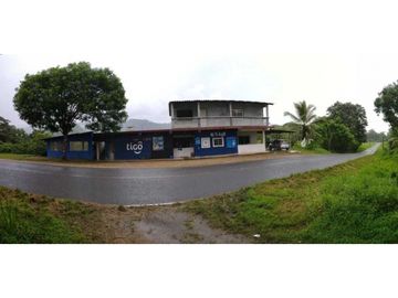 VENTA CASA  COMERCIAL NUEVO TONOSI PORTOBELO COLON