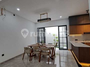 Rumah Jual Cepat Bangunan Kualitas Premium Lokasi Strategis di Bsd Kencana Loka