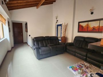 casa en venta en suramerica. Cod V12073