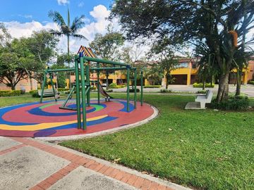 casa en venta en suramerica. Cod V12073