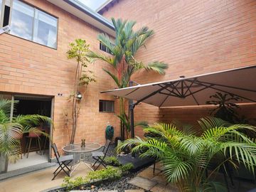 casa en venta en suramerica. Cod V12073
