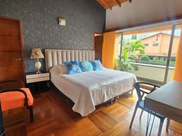casa en venta en suramerica. Cod V12073