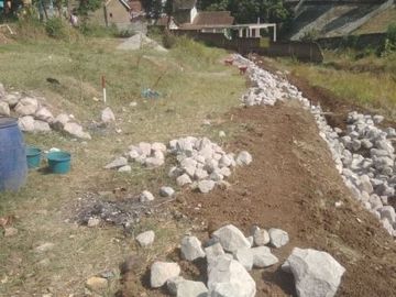 Jarang Ada !! Kavling Strategis Siap Bangun di Pinggir Jalan hanya 3,5km ke RSUD Cicalengka Cash keras Cuma 120 juta.