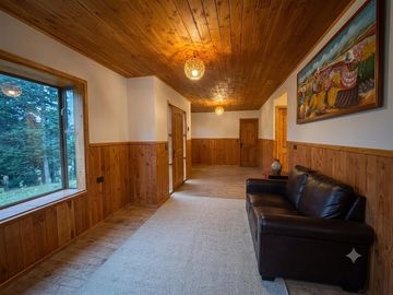 CASA CON TERRENO DE 7900 M2 - CERCANO AL CENTRO DE PUCÓN