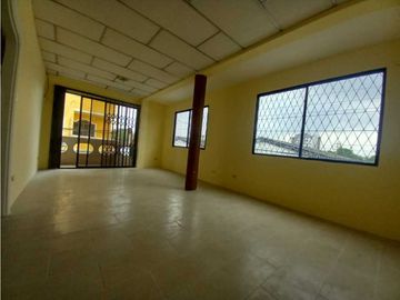 Vendo fabulosa casa esquinera (suite adicional+oficina)