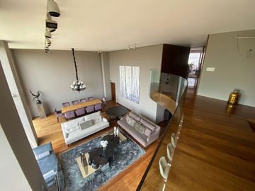 Venta departamento Campos Elíseos Pent House