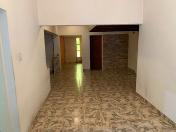 Casa en venta en Piñeyro