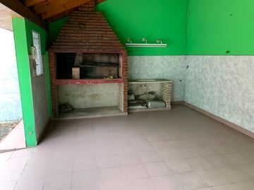 Casa en venta en Piñeyro