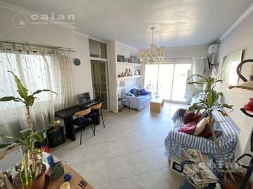 2 Ambientes amplios con balcón terraza corrido al Frente - Villa Crespo, CABA