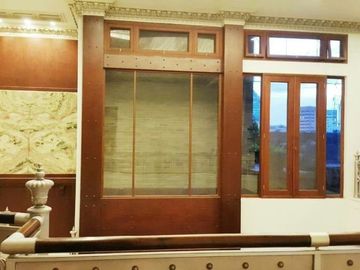 JUAL MURAH ISTIMEWA RUMAH ISTANA LUX @Pusat kota Surabaya
