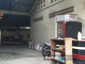 Dijual Cepat Gedung Kantor di Jendral Sudirman Balikpapan