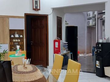 RN Rumah Mewah 3 Lantai View Kota Depok Margonda