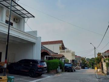 RN Rumah Mewah 3 Lantai View Kota Depok Margonda