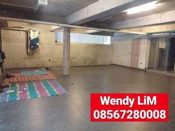 DISEWAKAN GEDUNG KANTOR STRATEGIS At SENOPATI Ry, IDR. 2,7 M/thn