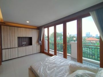 ForRent Town House at Cilandak with Pool & Furnished HSE-A0463