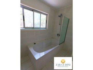 ALQUILER TEMPORARIO PINAMAR BARRIO LA HERRADURA CASA CON PISCINA