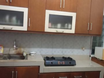 Rumah Ciledug Karang Tengah dalam Perumahan Cantik
