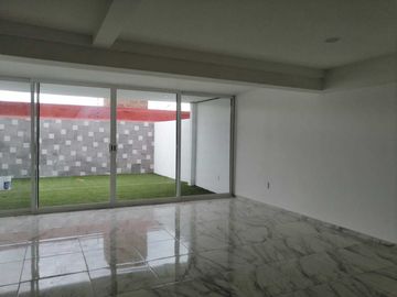 CASA EN VENTA, PEDREGAL DE SHOENSTATT, CORREGIDORA, QUERETARO.