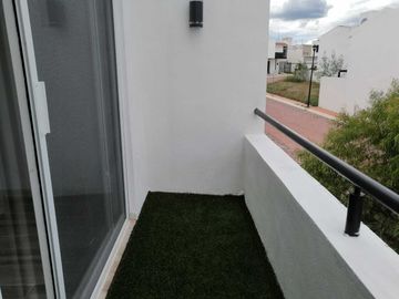 CASA EN VENTA, PEDREGAL DE SHOENSTATT, CORREGIDORA, QUERETARO.