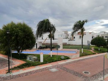 CASA EN VENTA, PEDREGAL DE SHOENSTATT, CORREGIDORA, QUERETARO.