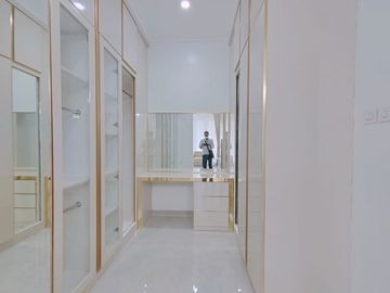 Dijual Rumah Mewah Fully Furnished Proses Bangun ada Privat Pool