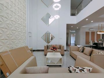 Dijual Rumah Mewah Fully Furnished Proses Bangun ada Privat Pool
