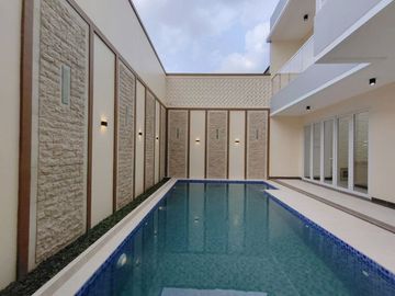 Dijual Rumah Mewah Fully Furnished Proses Bangun ada Privat Pool