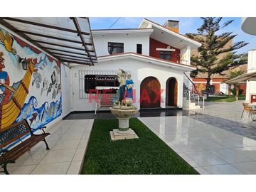 ¡Oportunidad de inversión!  Venta de Hotel Turístico Costa Andina.

Ubicado en el histórico distrito de Moche, a pocos minutos de la Universidad Cat