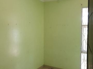 Rumah second strategis di Tanah Baru Depok 950 jt