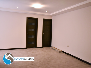 Venta Departamento Cañaribamba, Centro de Cuenca