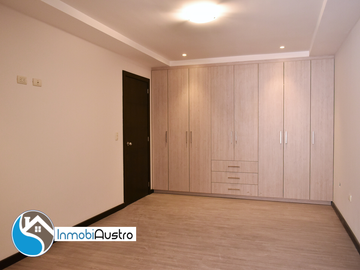 Venta Departamento Cañaribamba, Centro de Cuenca