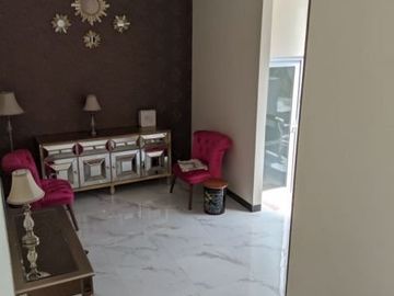 Rumah Mewah Ada Kolam Renang, Full Furnished, Candi kalasan, Manyaran, Pasadena, Semarang Barat