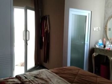 Rumah Mewah Ada Kolam Renang, Full Furnished, Candi kalasan, Manyaran, Pasadena, Semarang Barat