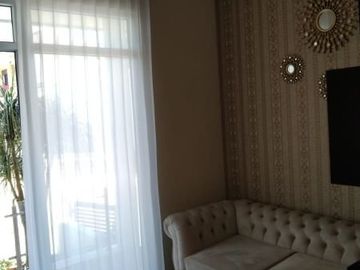 Rumah Mewah Ada Kolam Renang, Full Furnished, Candi kalasan, Manyaran, Pasadena, Semarang Barat