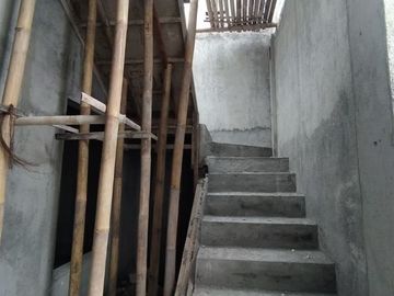 Miliki Rumah 2 lantai dengan 4 kamar tidur hanya 700 jt-an