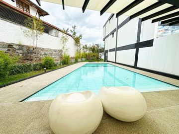 Vendo departamento de 3 dormitorios en exclusivo conjunto, sector Tumbaco