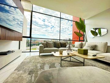 Vendo departamento de 3 dormitorios en exclusivo conjunto, sector Tumbaco