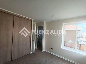 Casa en arriendo de 3 dormitorios en Puente Alto, ECH