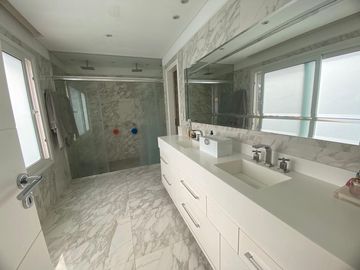 Casa en Highland Park- Venta o alquiler