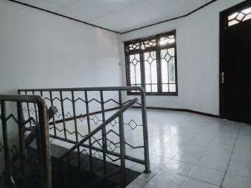 DIJUAL RUMAH MEDOKAN AYU RUNGKUT SURABAYA
