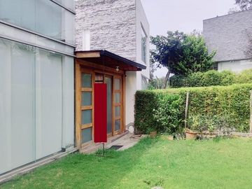 LINDA CASA EN VENTA EN URBANIZACION DE TANDA