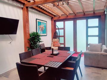 LINDA CASA EN VENTA EN URBANIZACION DE TANDA