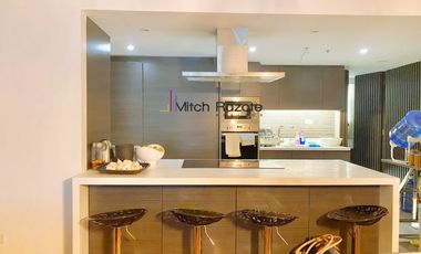 Spacious 2 Bedroom Unit For Sale at Torre de Salcedo Legaspi Village Makati