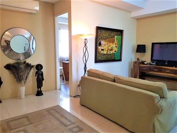 Dijual Apartemen 1 Park Residence Tipe 2 Kamar Tidur Kondisi Fully Furnished