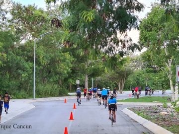 Condominio con terraza, jacuzzi, alberca, cone, coworking, en venta Cancun