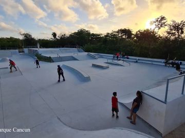 Condominio con terraza, jacuzzi, alberca, cone, coworking, en venta Cancun