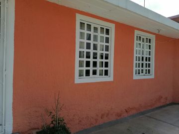 VENTA CASA CON AMPLIO TERRENO 3 MINUTOS DE CARRETERA PACHUCA ACTOPAN HIDALGO