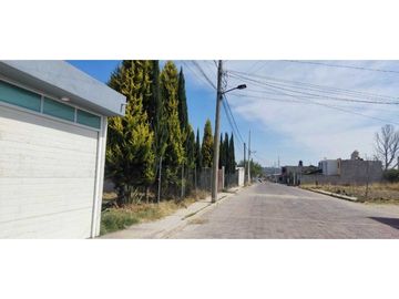 Estrena casa cerca del CV la Trinidad Amaxac de guerrero. Tlx